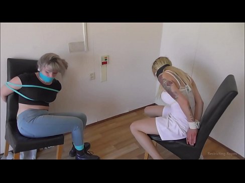 ❤️ Zasvojena / zvezana in z usti / deklica v stiski ❤❌ Porno fb na sl.tube-sexer-com.ru ️❤