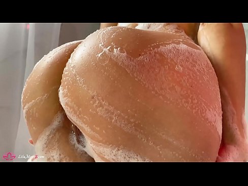 ❤️ Brunetka masturbira pičko z vibratorjem do intenzivnega orgazma pod tušem ❤❌ Porno fb na sl.tube-sexer-com.ru ️❤